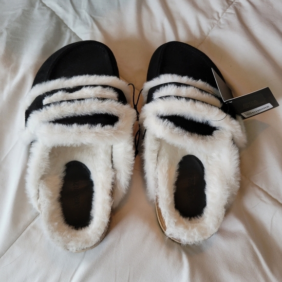 Forever 21 | faux fur suede mules - Picture 2 of 7